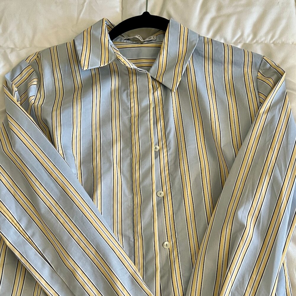 MNGLong Sleeve Shirt Size 4 beautiful - Baby blue, white, Yellow and black line